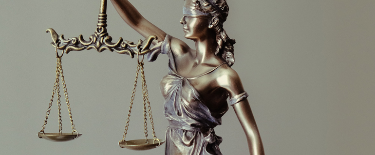 https://www.convenience.org/getmedia/0b1efde4-9a16-4892-8757-d2c5c0ba9793/tingey-injury-law-firm-L4YGuSg0fxs-unsplash-770x320-justice.jpg