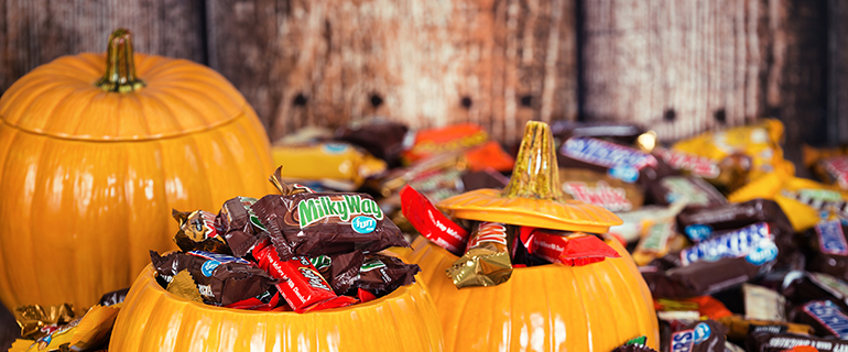 https://www.convenience.org/getmedia/0ee202c6-81ca-43cb-9347-17828ba115bb/halloween-candy-770x320.jpg