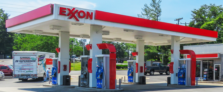 https://www.convenience.org/getmedia/1322780e-3ffa-41e4-9de8-b238977abf9d/12850-Gordon-Blvd-Woodbridge-VA-Picture1-1-Large-770x320.jpg