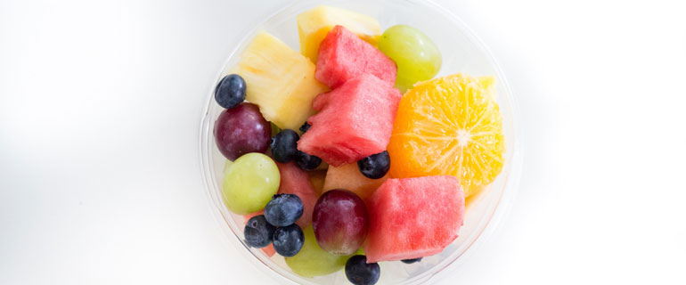 https://www.convenience.org/getmedia/26a24b34-3c0f-401e-83e3-0f2db8bb45da/fruit-salad-2616912_1920-770x320.jpg
