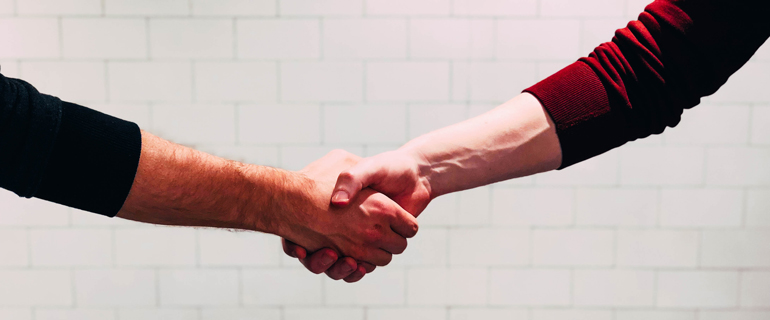 https://www.convenience.org/getmedia/27b851d4-fee4-4d98-96dc-4656072cfb15/chris-liverani-9cd8qOgeNIY-unsplash-770x320-hiring.jpg