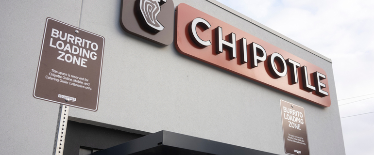 https://www.convenience.org/getmedia/2966f5fb-e85a-4b51-91d8-3a1848797a78/chipotle_sweetgreen_lawsuit_trademark_burrito-bowl_foodservice.jpg