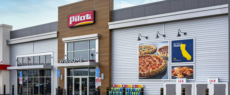 https://www.convenience.org/getmedia/3741b5f8-84fa-4a7a-a660-8aeda82329e1/Pilot-Travel-Center_770x320.jpg