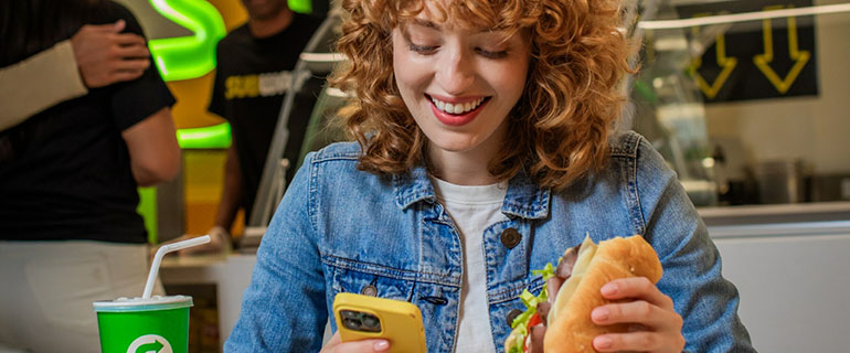 https://www.convenience.org/getmedia/409cf9d2-889d-47e8-96f5-6045e675cedc/Subway_MVP_Rewards_PR_image-770x320.jpg