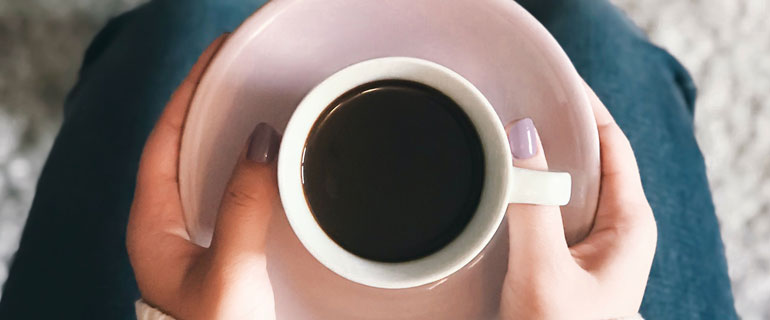 https://www.convenience.org/getmedia/41d5d7c8-42ab-4bea-8c3f-fff593b806b8/brigitte-tohm-lbdNTcejZQs-unsplash-770x320-coffee.jpg