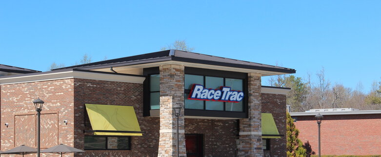https://www.convenience.org/getmedia/4f3a1e3a-ef4c-4251-a80f-704921e0c4bd/rsz_racetrac_in_roswell_march_2017.jpg