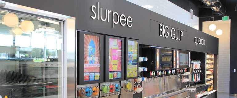https://www.convenience.org/getmedia/52ae533a-e346-4bb5-8373-eccfeec28a16/IMG_1094-770x320-7-eleven-drinks.jpg