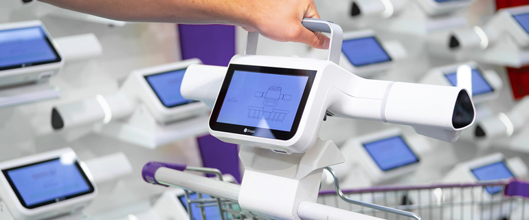 https://www.convenience.org/getmedia/5313a23f-e7c8-4906-b1ef-0fe02539b134/wegmans_shopic_smart-carts_technology.jpg