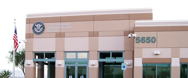 https://www.convenience.org/getmedia/554c5421-666a-4e52-8583-f14d5acdb074/US-Immigration-Services-770x320.jpg