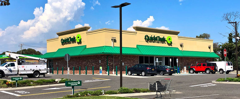 https://www.convenience.org/getmedia/56d5f7e0-9727-48cb-a78a-cc6e0025f370/1920px-Quickchek_gasoline_and_store-770x320.jpg