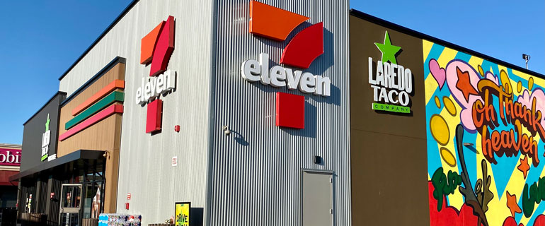 https://www.convenience.org/getmedia/5741a8bf-2cae-4ac9-a0cc-5477dec1b592/IMG_0421_770x320_7-eleven.jpg