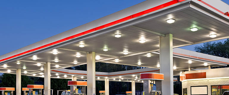 https://www.convenience.org/getmedia/59e9cfb8-7ab2-4162-b71c-3422ba534345/gas-station-770x320.jpg