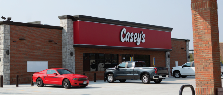 https://www.convenience.org/getmedia/668d91d8-9859-48bd-a348-50041b3a9d03/Story-6-Caseys-teams-up-with-Celsius-and-Feeding-America-to-fight-food-insecurity.png