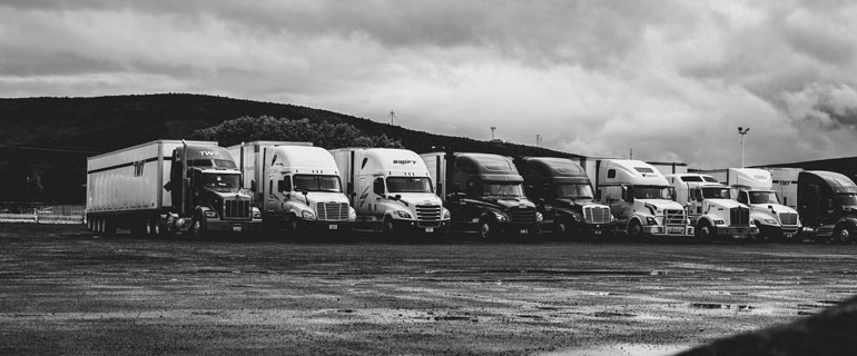 https://www.convenience.org/getmedia/680f164d-3239-41e7-a814-4c6e3e761270/pexels-kevin-bidwell-2348359-770x320-parked-truck.jpg