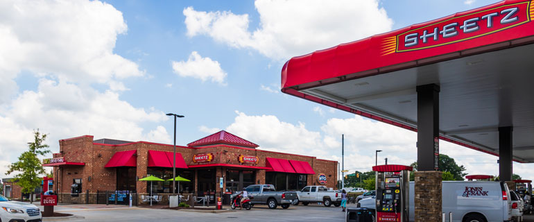 https://www.convenience.org/getmedia/68c53228-c536-46c1-9c7e-cab2253d19ef/Sheetzforecourt-770x320.jpg