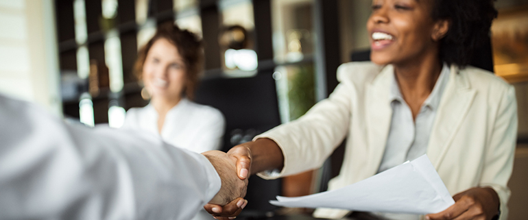 https://www.convenience.org/getmedia/6a1b01fc-642f-4a39-80c4-41b694057b4c/handshake-770x320.jpg