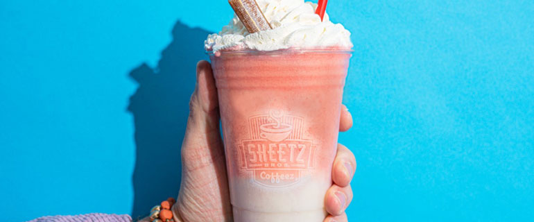 https://www.convenience.org/getmedia/7e3c9665-5acf-46d1-a1ff-549ff82856a5/Goetze_s_Strawberry_Cream_Milkshake_Cow_Tales_Flavors-770x320.jpg