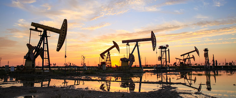 https://www.convenience.org/getmedia/8090eb86-3d06-45a6-ac3f-f185c7e78459/oil-field-770x320.jpg