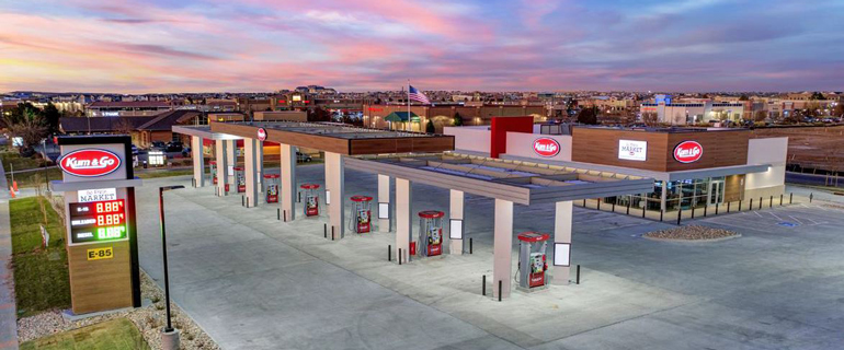 https://www.convenience.org/getmedia/8db74abe-ada1-41c0-a615-28fe4bdada4c/kum-and-go_gas-promotion_fuel-promo_marketing.jpg