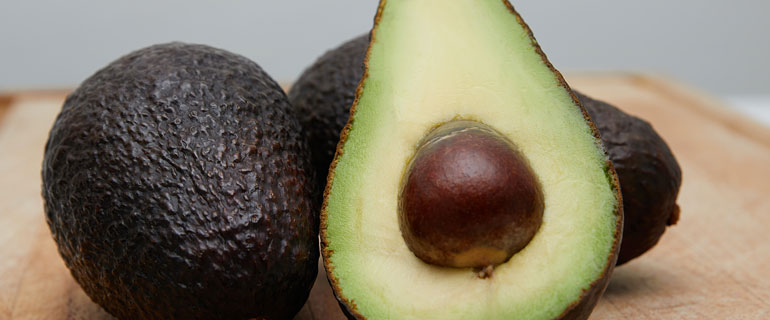 https://www.convenience.org/getmedia/9625b5ca-df49-4831-8280-5f5caf2b3616/gil-ndjouwou-cueV_oTVsic-unsplash_770x320_avocado.jpg