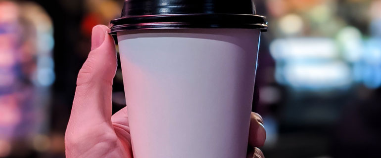 https://www.convenience.org/getmedia/b16645c6-dcb9-4f10-b45e-10c882254bc0/daniel-hooper-Ki7sAc8gOGE-unsplash_770x320_coffee.jpg