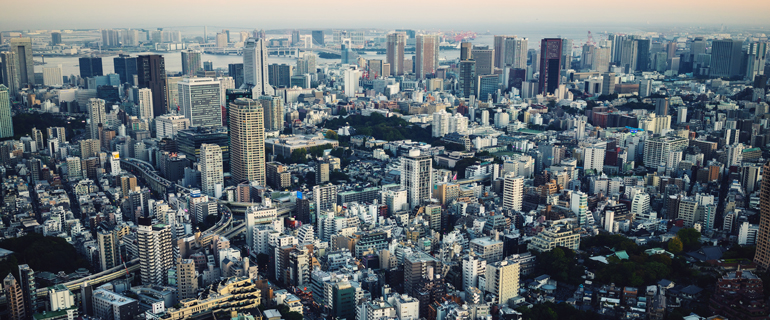 https://www.convenience.org/getmedia/bba74f7d-70b7-48aa-9ef5-0f1b3f063156/george-kedenburg-iii-RmPylz0htdA-unsplash-770x320-Tokyo.jpg