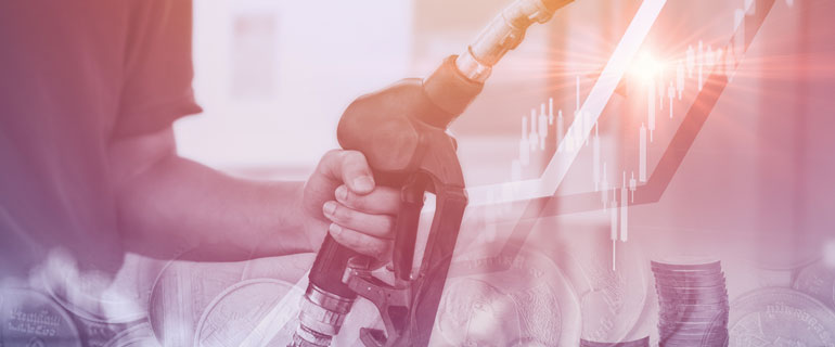 https://www.convenience.org/getmedia/c9f9e94d-c58e-496b-bc2e-832f70622deb/fuel-prices_gas-prices_summer-travel_inflation_crude-oil_oil-markets.jpg