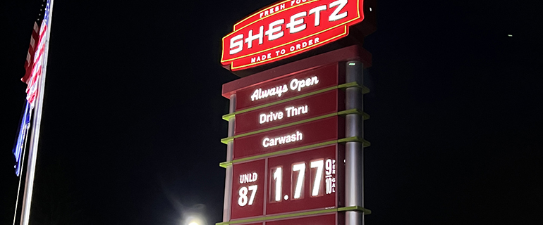 https://www.convenience.org/getmedia/cc6308ab-5f92-46ee-b274-182fdba841fc/Sheetz-1776-Gas-770x320.jpg
