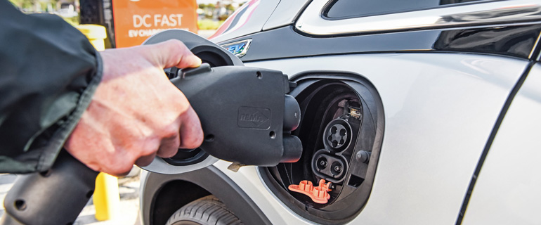 https://www.convenience.org/getmedia/ccdd29e8-822d-4218-86f6-e81bcd134910/EV-Charging.jpg