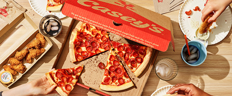 https://www.convenience.org/getmedia/e1977287-4f35-4c30-8440-ace52db3ffbd/Caseys-Pepperoni-770x320.jpg