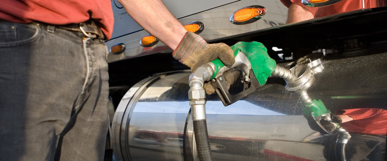 https://www.convenience.org/getmedia/ef81ddab-864c-4a4e-8a5a-b47e26b029db/diesel_reserves_government_white-house_gas-prices.jpg
