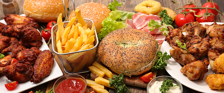 https://www.convenience.org/getmedia/f61e0dd6-f051-4bdf-952f-f75e5a4f0d29/bunch-of-food-770x320.jpg