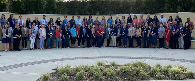 https://www.convenience.org/getmedia/f8a207fd-ff65-498f-baf4-3d3da0afb7c9/NACS-human-resources-forum_group-shot_attendees.jpg