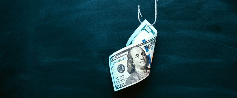 https://www.convenience.org/getmedia/fef28b14-6a52-4b97-8d89-04caea114683/iStock-1298151204_770x320_scammer_money_hook.jpg